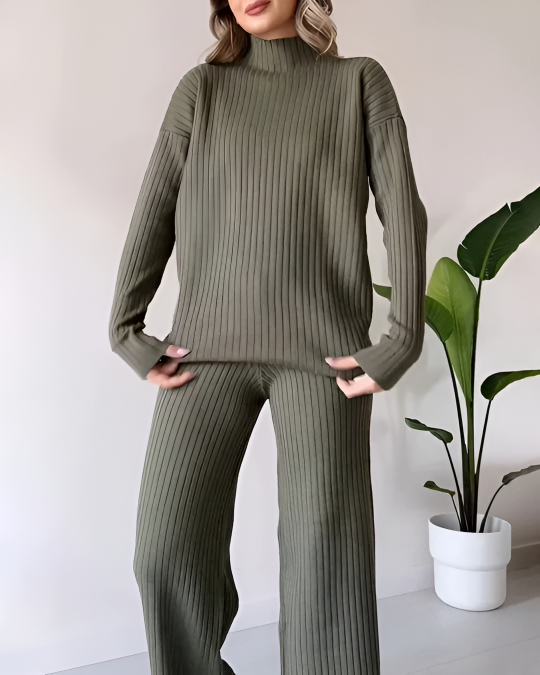 Elena – Set Donna Elegante e Versatile a Coste (Due Pezzi)