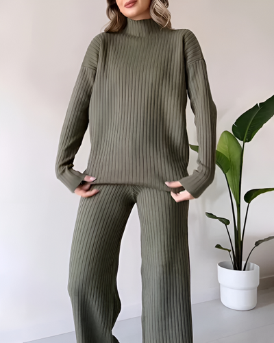 Elena – Set Donna Elegante e Versatile a Coste (Due Pezzi)