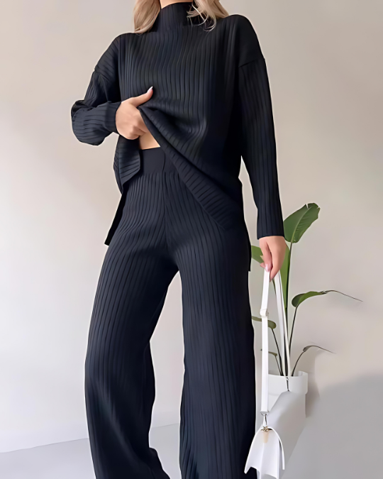 Elena – Set Donna Elegante e Versatile a Coste (Due Pezzi)