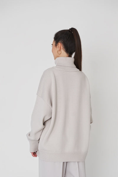 Maglione Oversize Elegante da Donna con Collo Alto