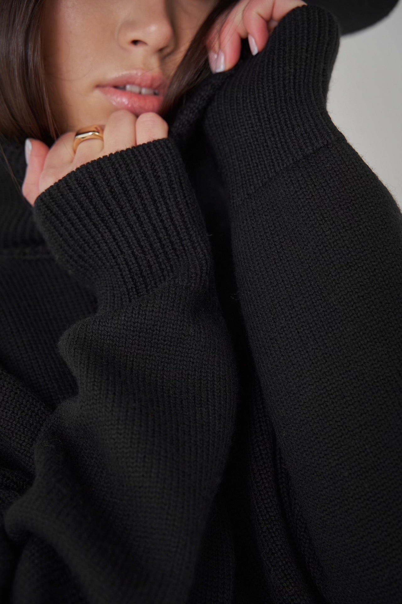 Maglione Oversize Elegante da Donna con Collo Alto