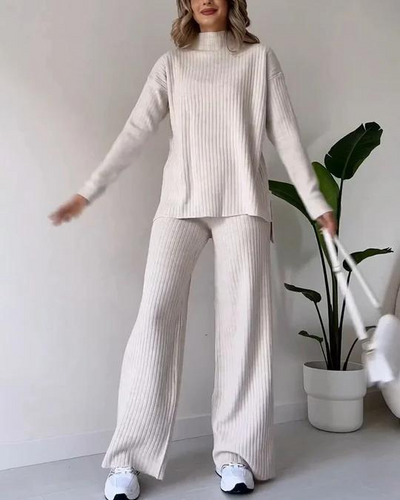 Elena – Set Donna Elegante e Versatile a Coste (Due Pezzi)