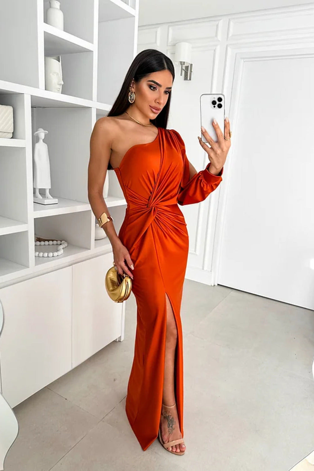 Valeria - Abito Lungo Asimmetrico in Satin con Drappeggiature