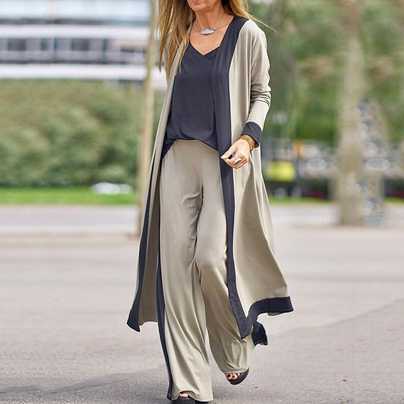 AURORA | Completo Donna Elegante – Stile Fluido e Comfort per Ogni Giorno