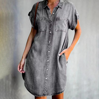 Anna – Vestito Camicia Donna in Denim Casual con Tasche" can be rewritten as:

"Anna – Abito Camicia Donna in Denim Casual con Tasche