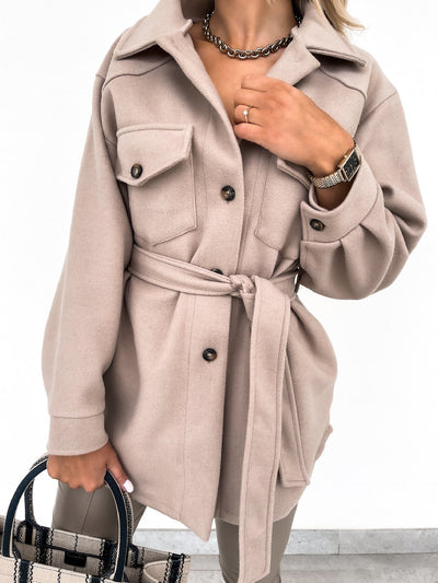 Elegante Cappotto Trench Invernale con Tasche e Cintura – Giulia