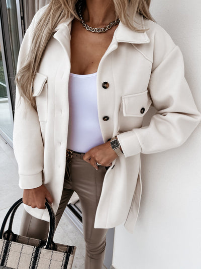 Elegante Cappotto Trench Invernale con Tasche e Cintura – Giulia