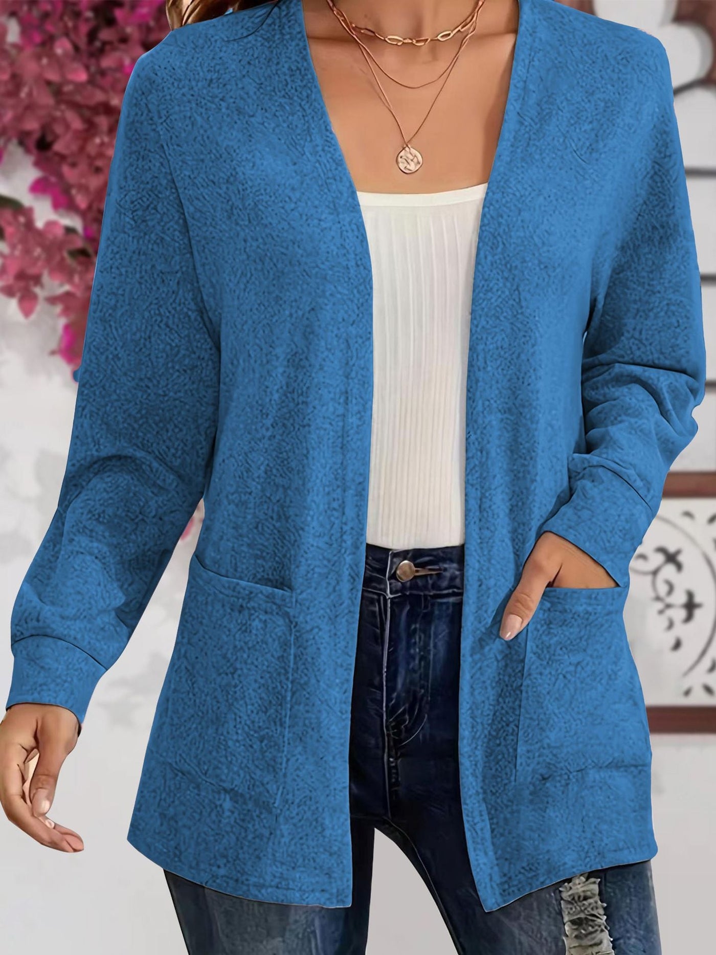 Cardigan Donna Caterina – Elegante e Morbido con Tasche per un Look Casual