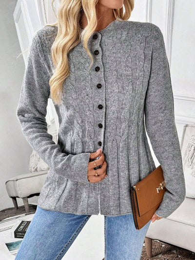 Giulia Elegante Cardigan Donna – Maglia a Treccia con Bottoni e Design Svasato
