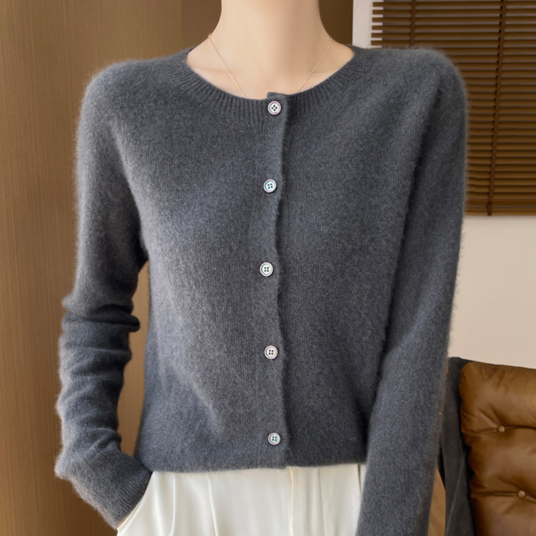 Cardigan Elegante Donna in Lana Merino – Morbido, Caldo e Raffinato come il Cashmere