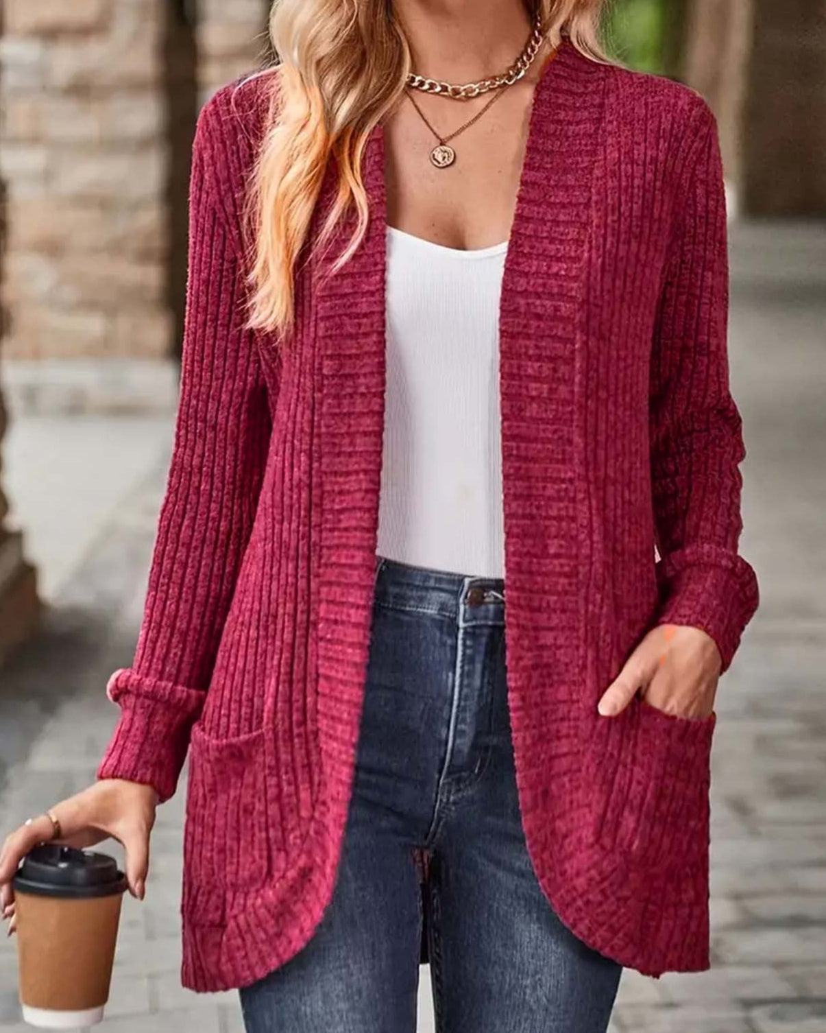 Cardigan Lungo Marta per Donna – Elegante Maglia a Coste con Tasche