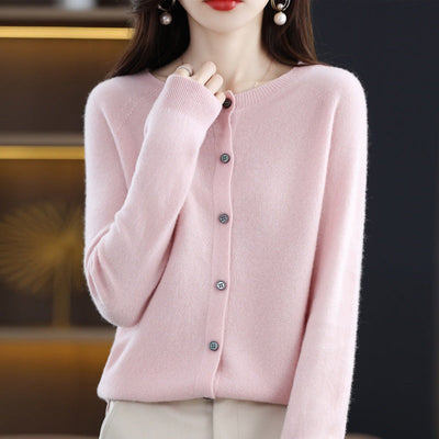 Cardigan Elegante Sofia in Morbido e Leggero Lana Merino – Caldo e Confortevole