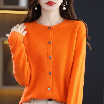 Cardigan Elegante Sofia in Morbido e Leggero Lana Merino – Caldo e Confortevole
