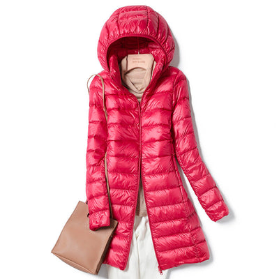 Giacca Invernale Leggera e Imbottita per Donna con Cappuccio - Stile Carino