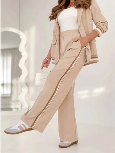 Elara - Blazer Completo e Pantaloni Wide Leg con Dettagli Striati