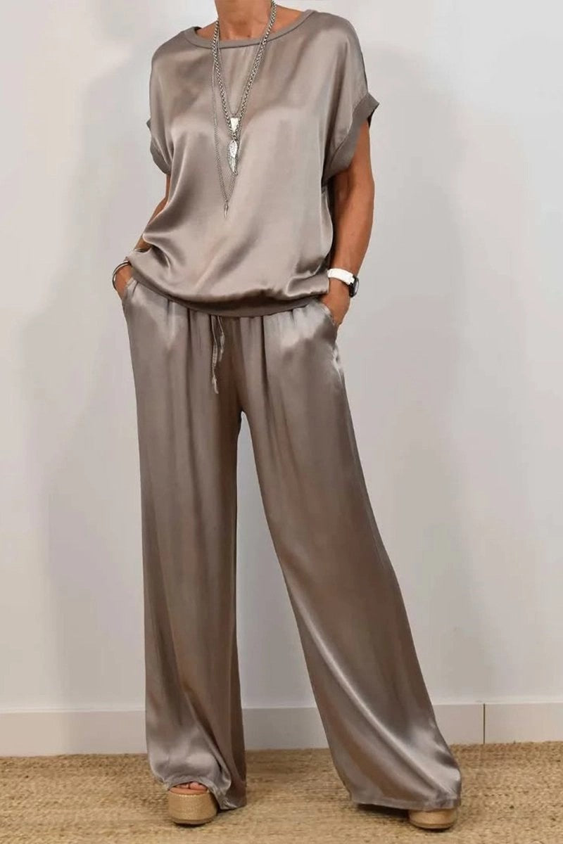 Completo Elegante da Donna in Raso con Blusa e Pantaloni – Valentina