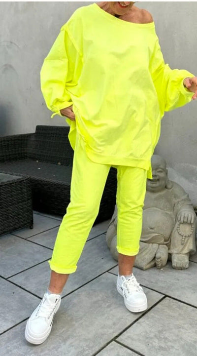 Completo Vivid – Set Estivo Oversize con Blusa e Pantaloni Jogger in Cotone