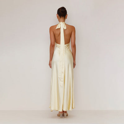 Sofia Dress – Fluid Elegance with Halter Detail