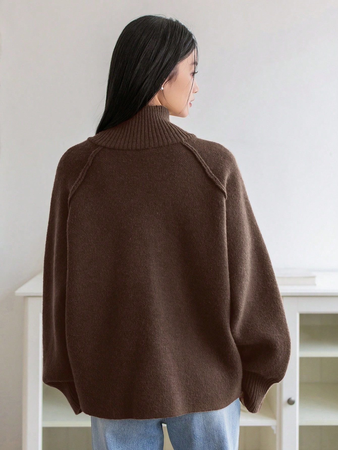 Giacca Elegante da Donna Sofia – Modello Lungo con Zip e Collo Alto Morbido
