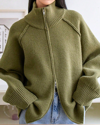 Giacca Elegante da Donna Sofia – Modello Lungo con Zip e Collo Alto Morbido