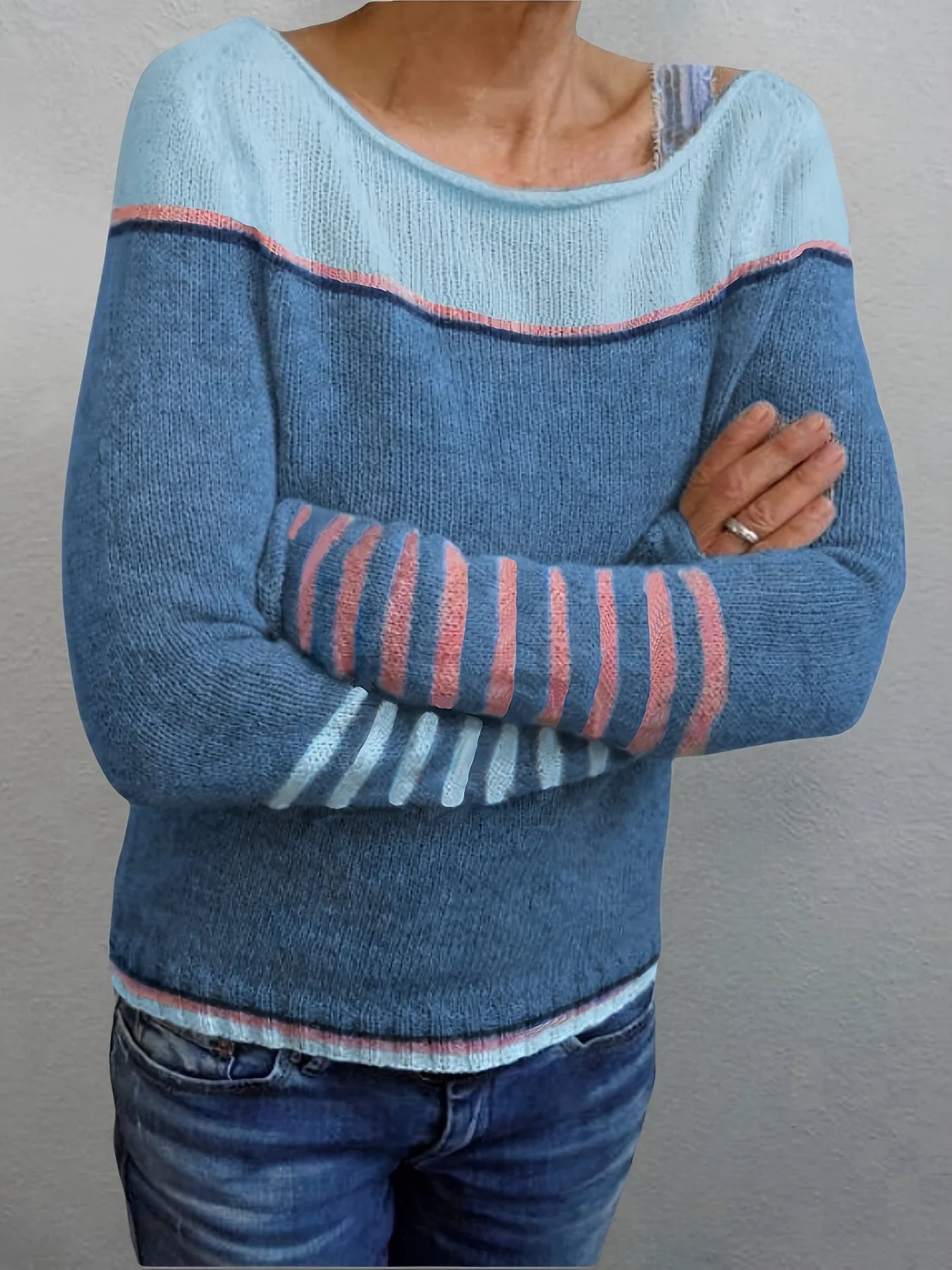 Beatrice: Maglione Elegante a Righe per Donna con Maniche Lunghe