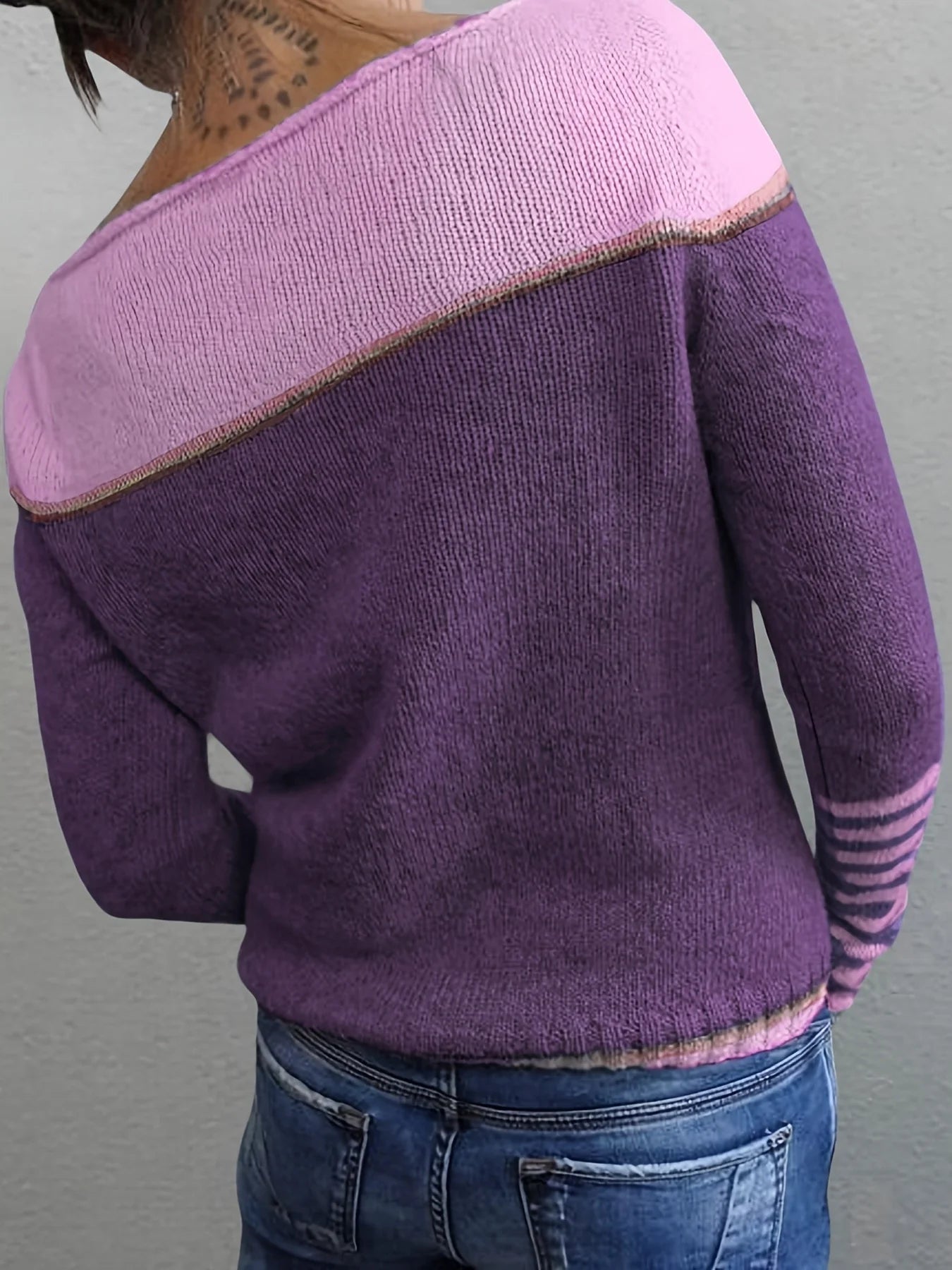 Beatrice: Maglione Elegante a Righe per Donna con Maniche Lunghe