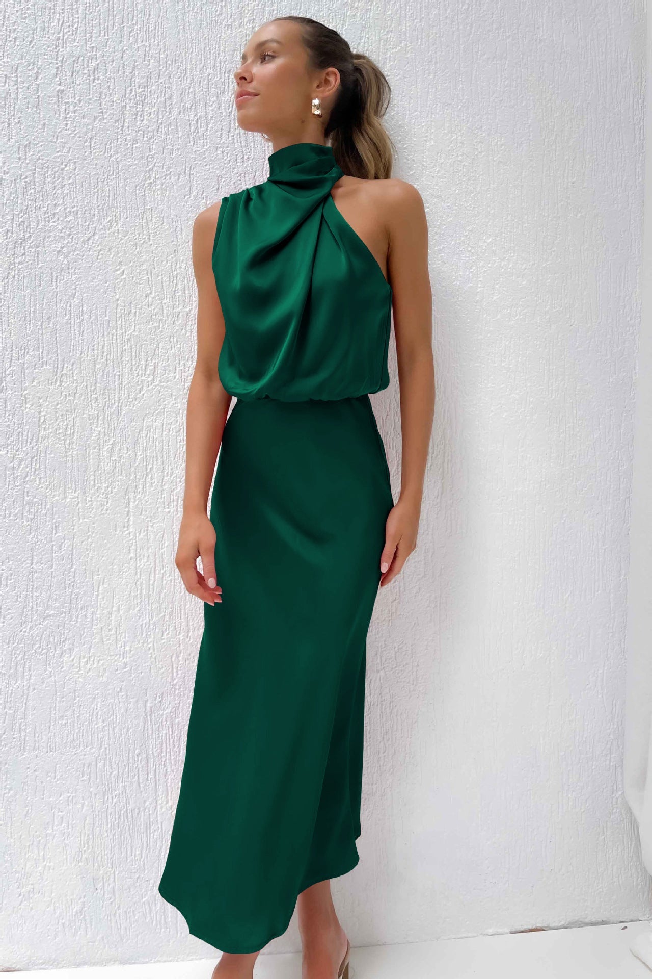 Dress Lungo in Satin con Collo Drappeggiato