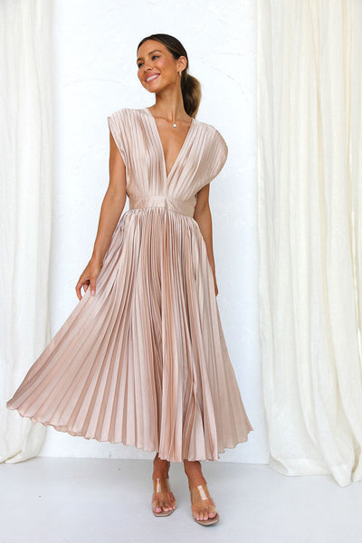 Abito Lungo Plissettato in Satin con Scollo a V