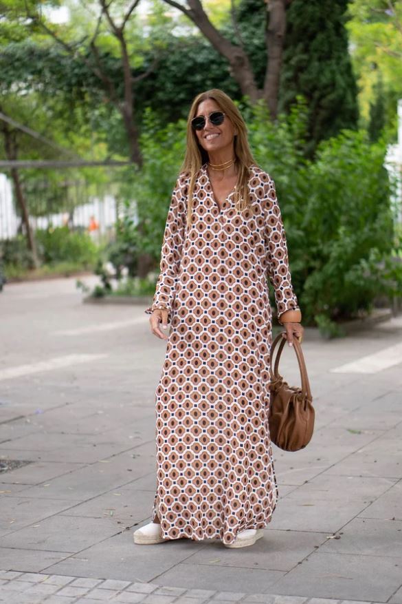 Abito Lungo Donna con Stampa Geometrica – Elegante, Estivo e Confortevole