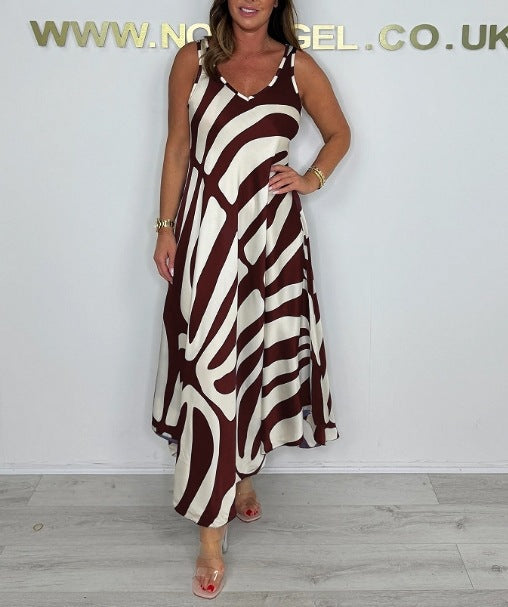Maya Dress – Long Summer Dress with Artistic Print