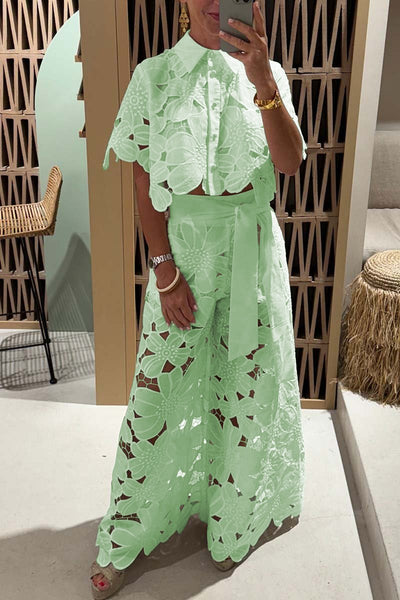Completo in Pizzo con Camicia e Pantaloni Ampi