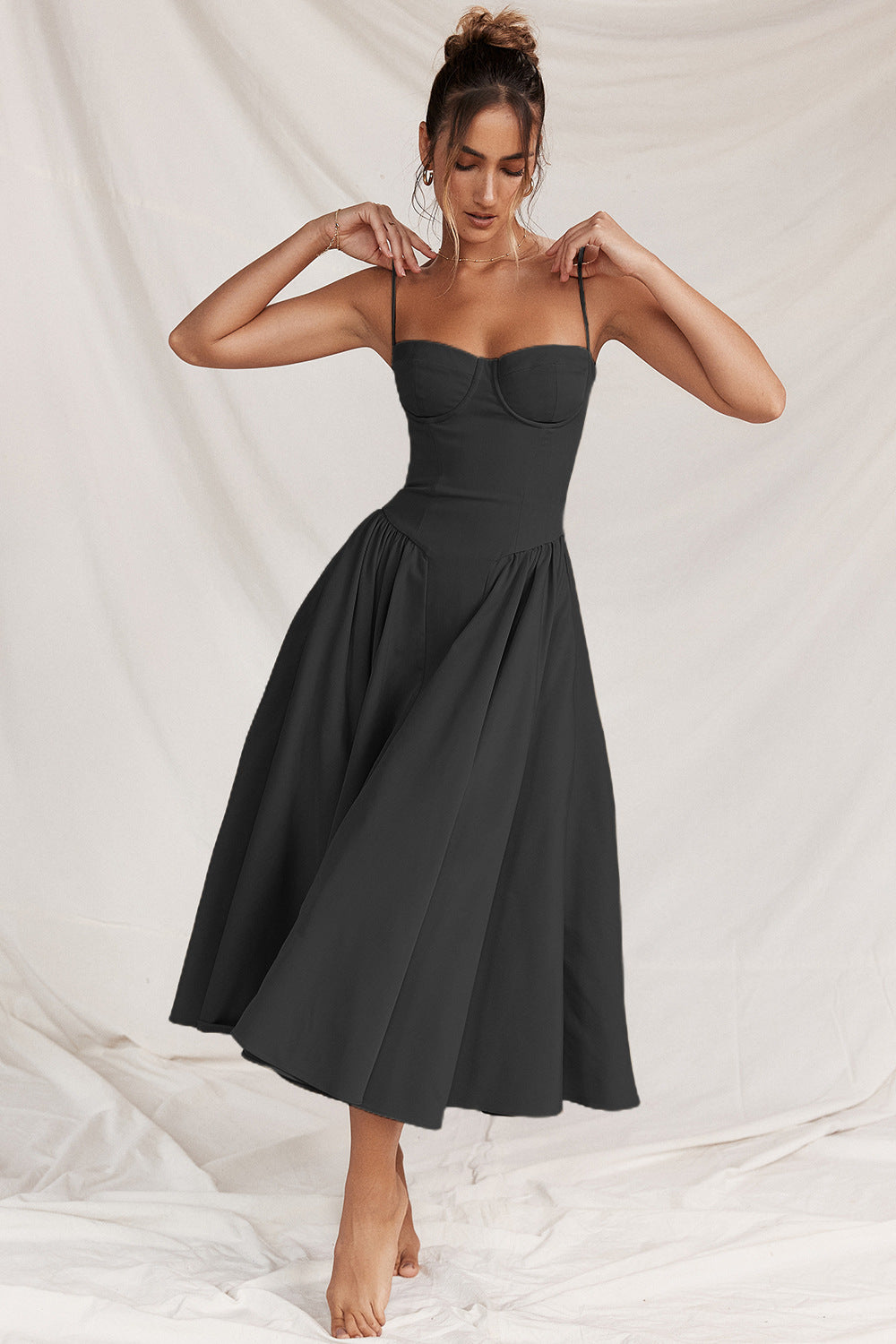 Vestito Midi Bridget con Top e Spalline Sottili