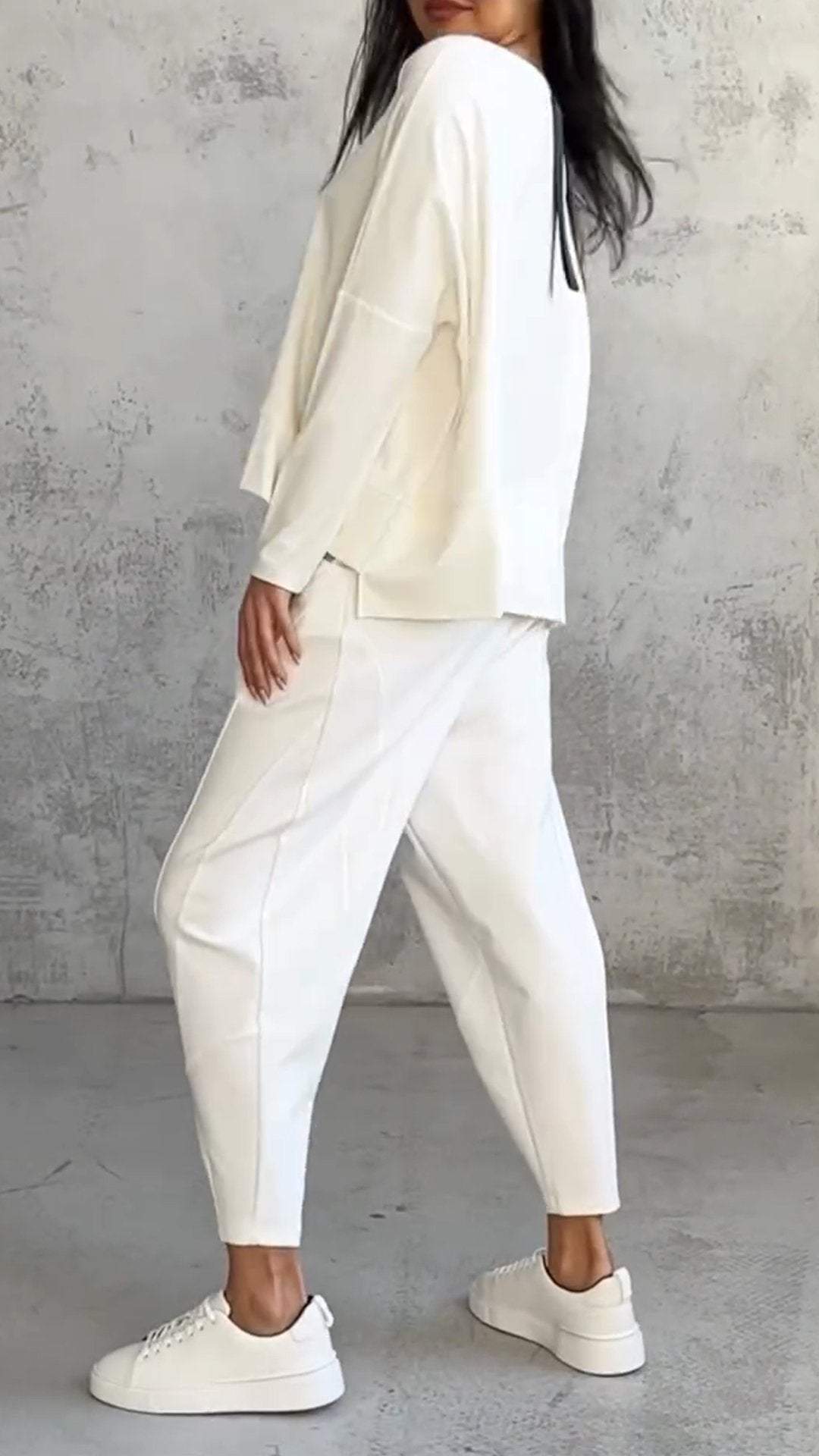 Completo Elegante Casual per Donna con Blusa e Pantaloni Comodi – Aurora