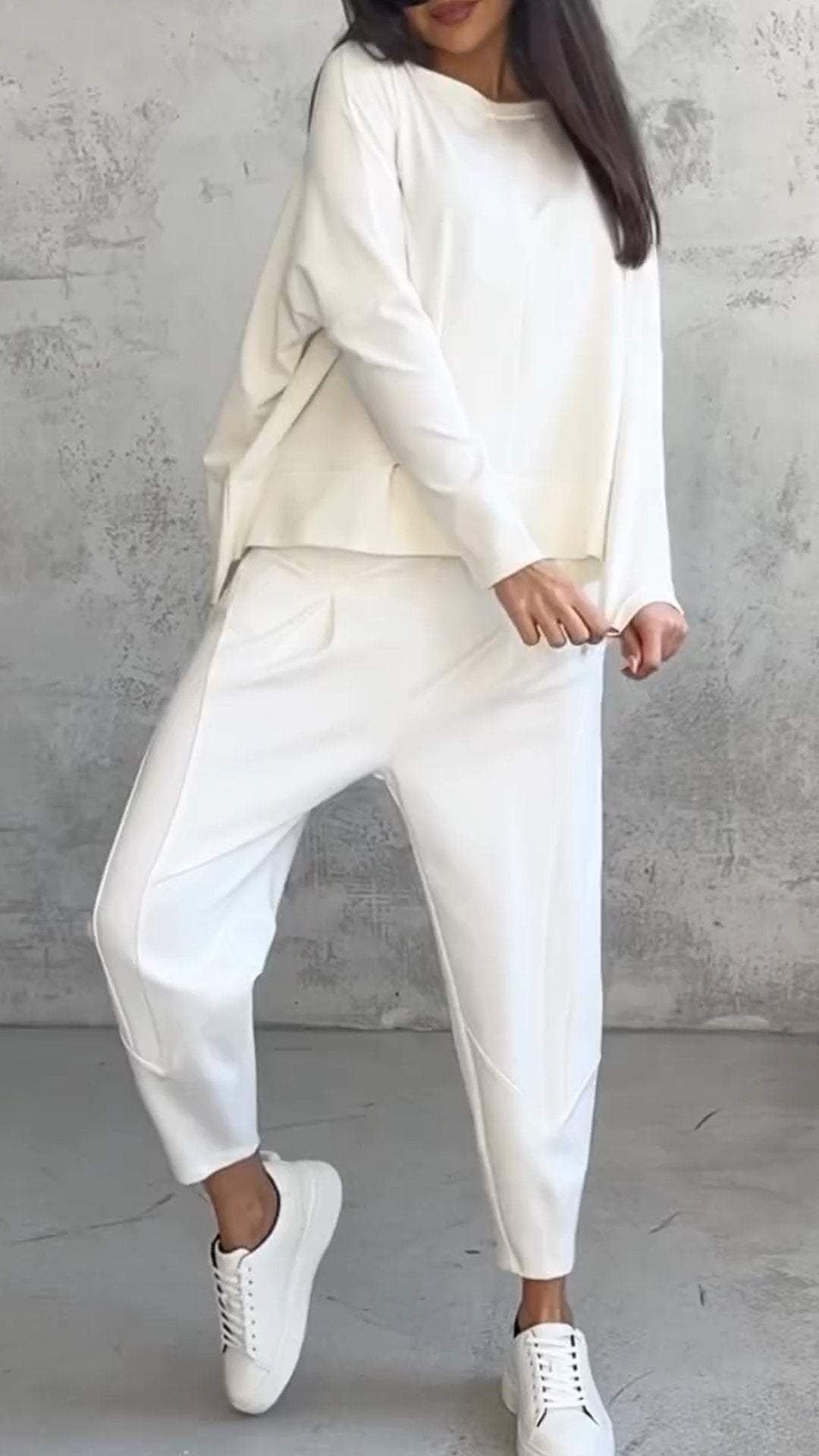 Completo Elegante Casual per Donna con Blusa e Pantaloni Comodi – Aurora
