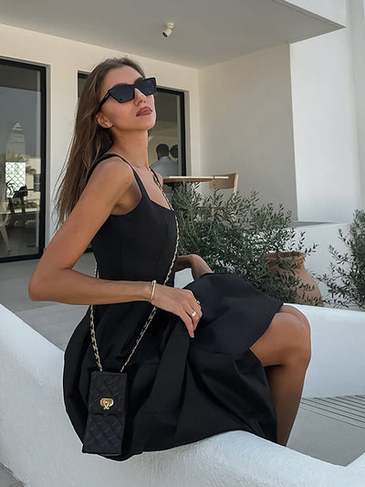 Vestido Midi Sofisticado con Escote Cuadrado