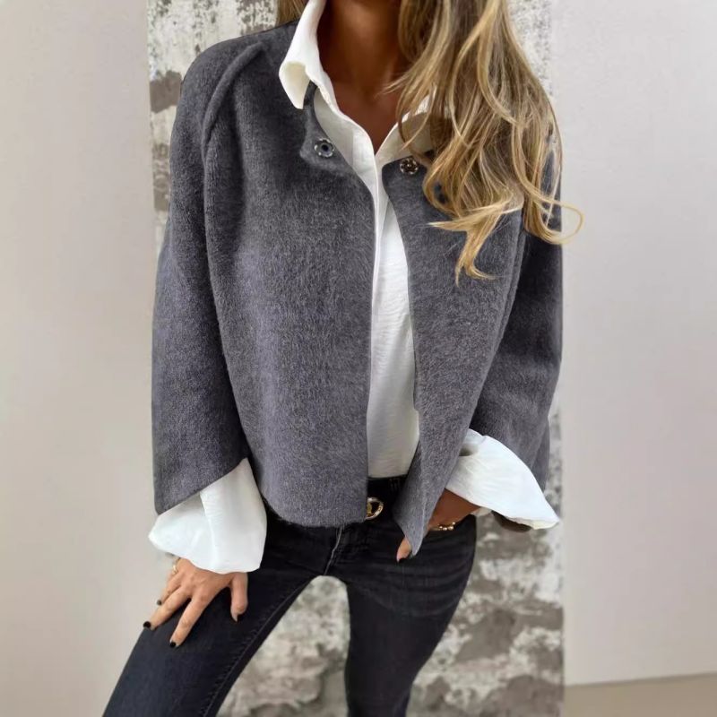 Chiara – Elegante Giacca Corto Donna in Look Cashmere con Maniche Svasate