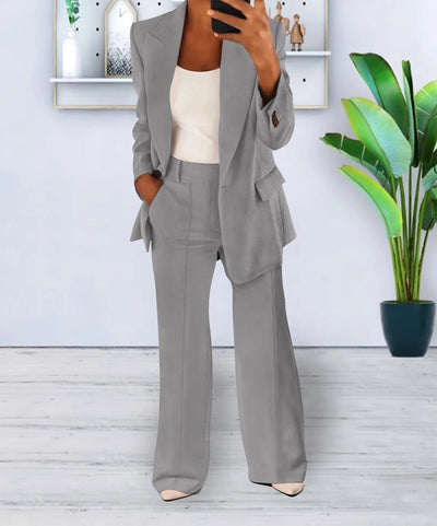 Completo Donna Elegante Bianco – Blazer e Pantaloni per Stile e Comfort